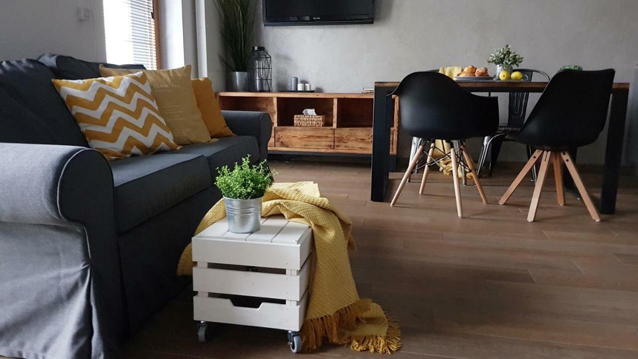 Tamka Chopin Apartment Варшава Екстериор снимка