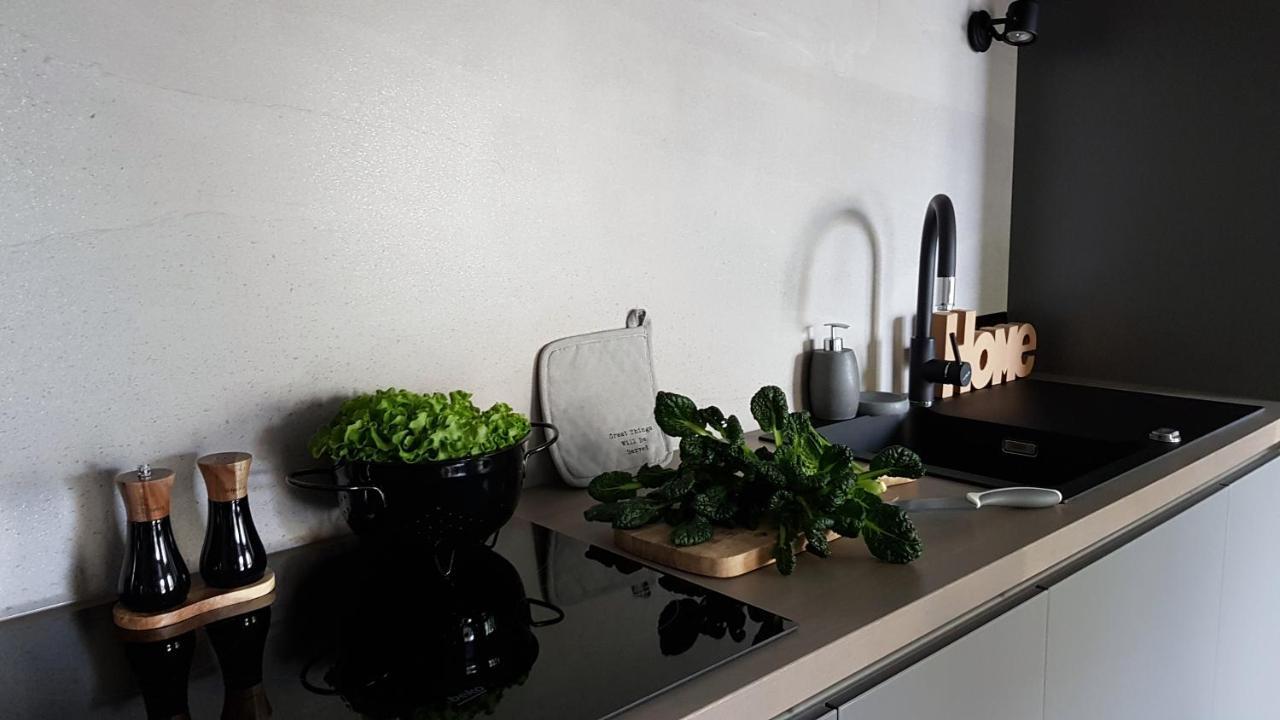 Tamka Chopin Apartment Варшава Екстериор снимка